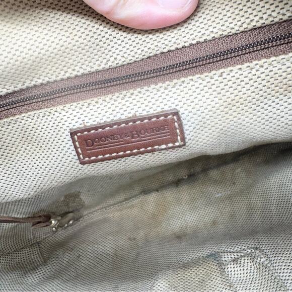 Vintage Dooney & Bourke Canvas Signature Medium Size Shoulder Bag Brown/Tan - Picture 10 of 16